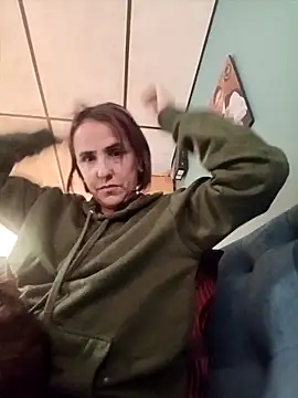 IsisBlake online show from 4, 11, 2025