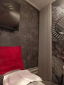 IsisBlake online show from 9, 2, 2026