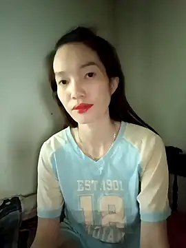 LILIAN999 online show from 5, 2, 2025