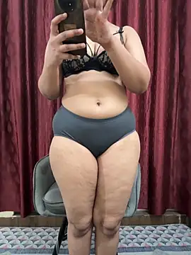 Snapshot of sassygirl4141 chatting on 29, 10, 2025 sassygirl4141 online show from 29, 10, 2025