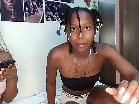 Sexyvyee  online show from 24, 9, 2025