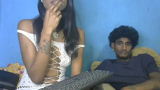 Snapshot of indiangeni20 chatting on 3, 10, 2025 indiangeni20 online show from 3, 10, 2025