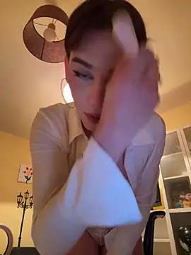 Snapshot of Carlita_cute chatting on 23, 10, 2025 Carlita cute online show from 23, 10, 2025