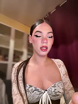 Carlita cute online show from 3, 10, 2025