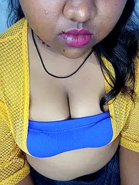 Snapshot of Sexy--queen1 chatting on 10, 9, 2025 Sexy--queen1 online show from 10, 9, 2025