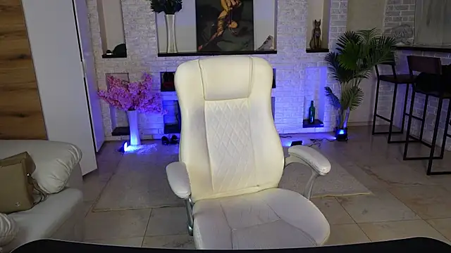 Daniela Kitty  online show from 7, 3, 2026