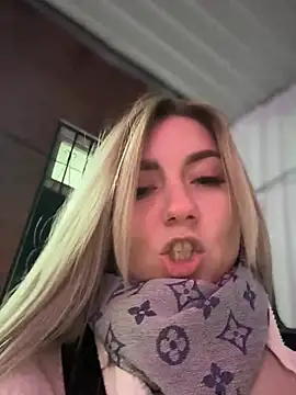 Snapshot of Crazy-Rosa chatting on 30, 1, 2025 Crazy-Rosa online show from 30, 1, 2025