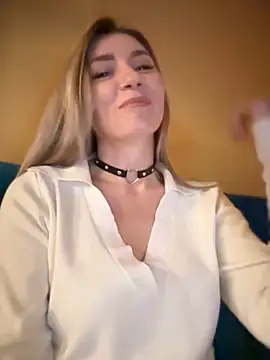 Snapshot of Crazy-Rosa chatting on 28, 1, 2025 Crazy-Rosa online show from 28, 1, 2025