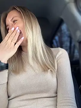 Crazy-Rosa online show from 12, 11, 2025