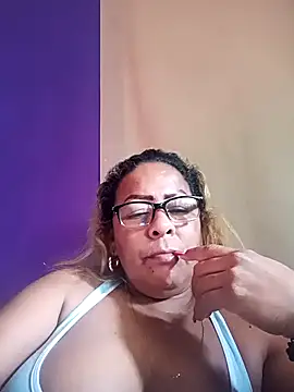 Afroditabichota online show from 13, 11, 2025