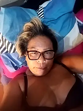 Afroditabichota online show from 23, 11, 2025