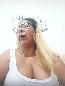 Afroditabichota online show from 26, 11, 2025