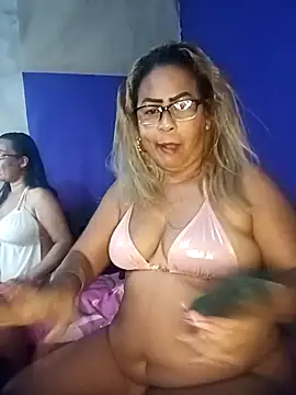 Afroditabichota online show from 13, 11, 2025