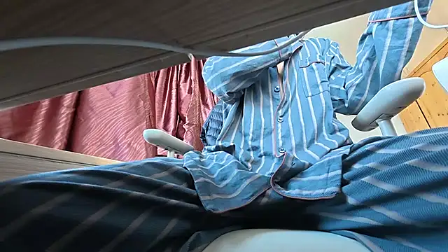 YunheLEE online show from 19, 12, 2025