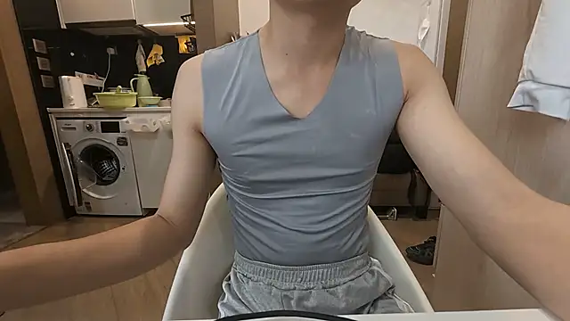 YunheLEE online show from 15, 4, 2026