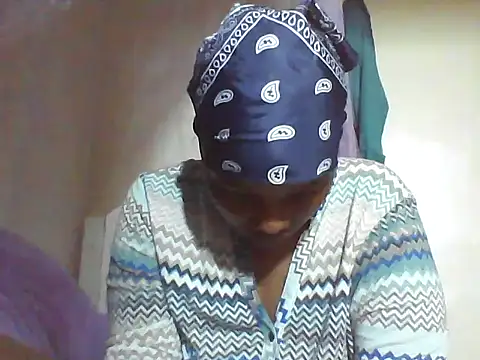 EBONYVANILLA02 online show from 13, 1, 2026