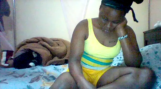 EBONYVANILLA02 online show from 8, 2, 2025