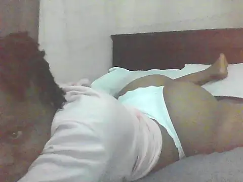 Snapshot of EBONYVANILLA02 chatting on 25, 7, 2026 EBONYVANILLA02 online show from 25, 7, 2026