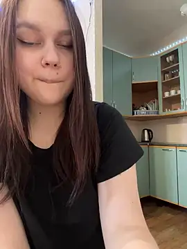 Marylallka5 online show from 6, 2, 2025