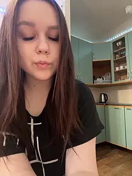 Marylallka5 online show from 10, 3, 2025