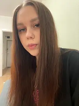 Marylallka5 online show from 9, 11, 2025