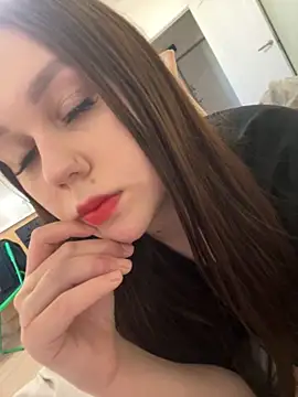 Marylallka5 online show from 8, 10, 2025