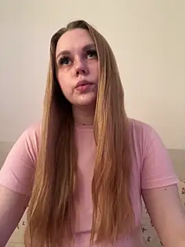 Snapshot of Marylallka5 chatting on 11, 6, 2026 Marylallka5 online show from 11, 6, 2026