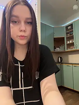 Marylallka5 online show from 2, 3, 2025