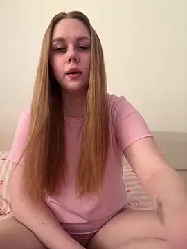 Snapshot of Marylallka5 chatting on 8, 5, 2026 Marylallka5 online show from 8, 5, 2026