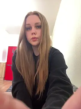 Marylallka5 online show from 2, 4, 2026