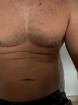 Snapshot of RonH1234 chatting on 15, 10, 2025 RonH1234 online show from 15, 10, 2025