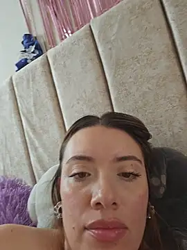 valery mora online show from 12, 11, 2025