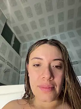 Snapshot of valery_mora chatting on 17, 6, 2026 valery mora online show from 17, 6, 2026