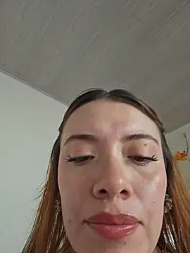 valery mora online show from 30, 10, 2025