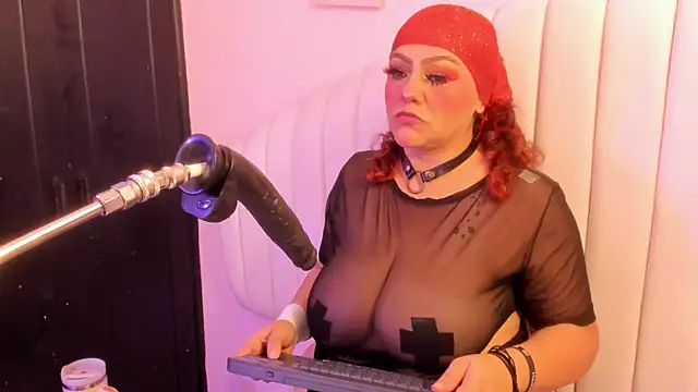 Aaliyah Padron online show from 2, 7, 2026