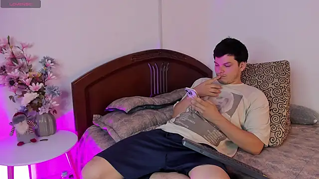  Ottis  online show from 6, 3, 2026