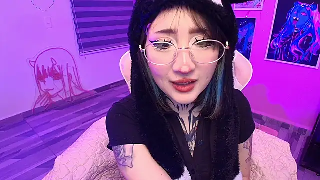 Snapshot of Miwa_violet chatting on 21, 7, 2026 Miwa violet online show from 21, 7, 2026