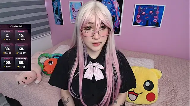 Miwa violet online show from 10, 11, 2025