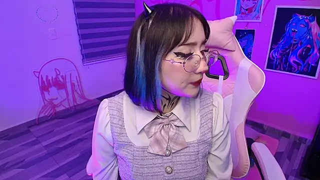 Snapshot of Miwa_violet chatting on 1, 7, 2026 Miwa violet online show from 1, 7, 2026