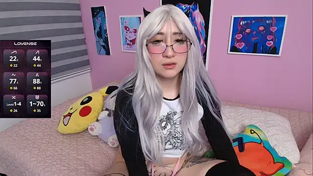 Snapshot of Miwa_violet chatting on 29, 9, 2025 Miwa violet online show from 29, 9, 2025