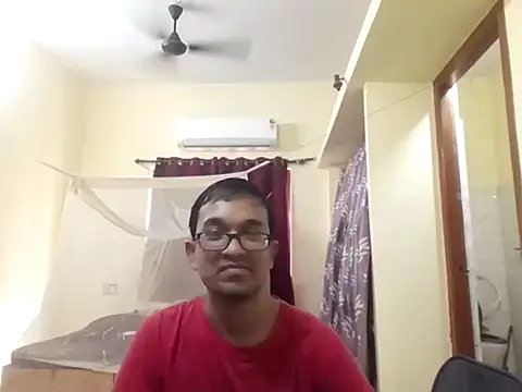 Snapshot of THE_NAKED_BOY chatting on 22, 11, 2025 THE NAKED BOY online show from 22, 11, 2025