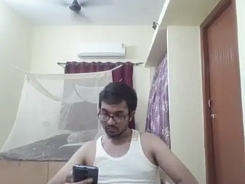 Snapshot of THE_NAKED_BOY chatting on 4, 11, 2025 THE NAKED BOY online show from 4, 11, 2025