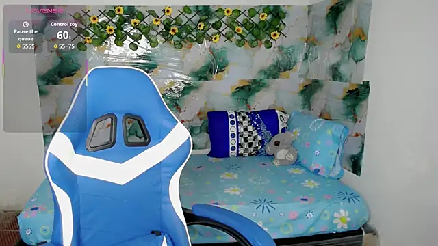 Emma-mae online show from 4, 3, 2026