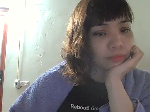 Angela-Eira online show from 2, 12, 2025