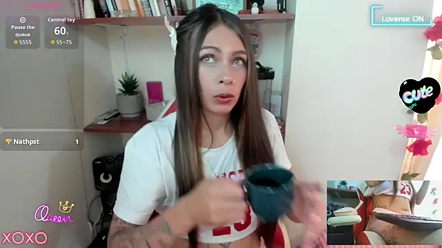 Snapshot of sweetlittlelisa chatting on 3, 5, 2026 sweetlittlelisa online show from 3, 5, 2026