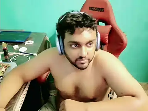 Snapshot of telugu_boy_ chatting on 17, 10, 2025 telugu boy online show from 17, 10, 2025