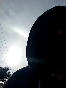 weedmanhot28 online show from 8, 2, 2025