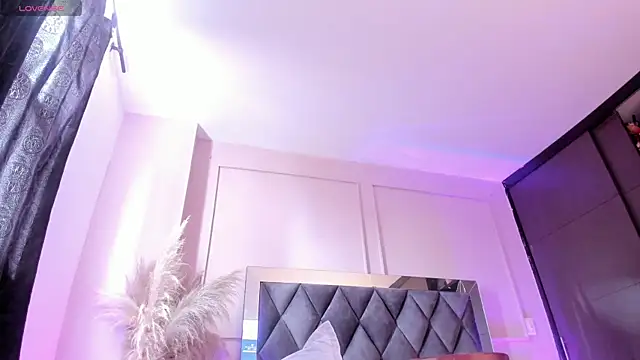 Lissy  Addams online show from 19, 4, 2026