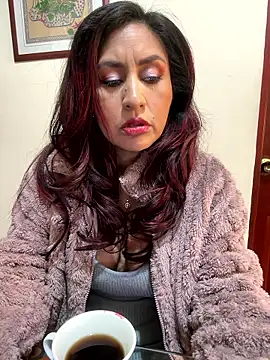 MonicaMoret online show from 14, 1, 2026