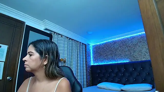 stella xue online show from 17, 10, 2025